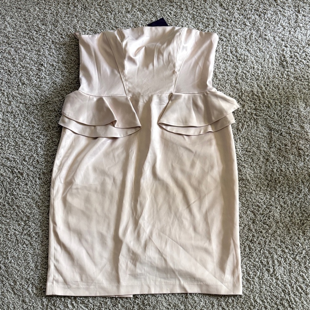 New! Satin feeling Jolie Strapless Cream Peplum Dress